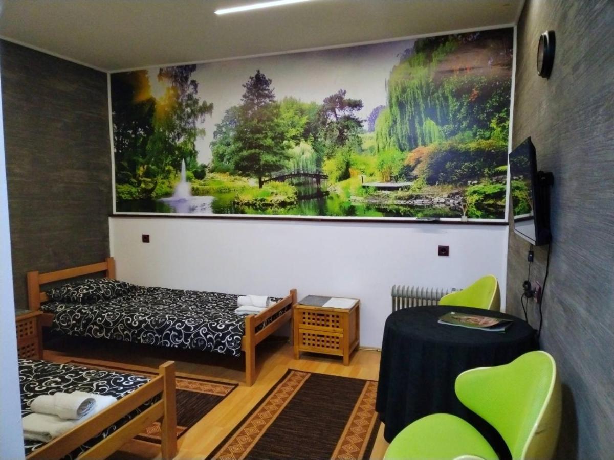 Fun Rooms Sobe Prenociste Borca Exteriér fotografie